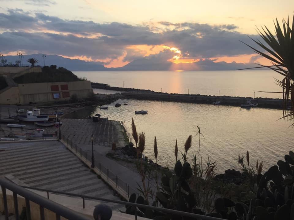 Summer Dream La Casa Sul Mare ตรัปเปโต ภายนอก รูปภาพ