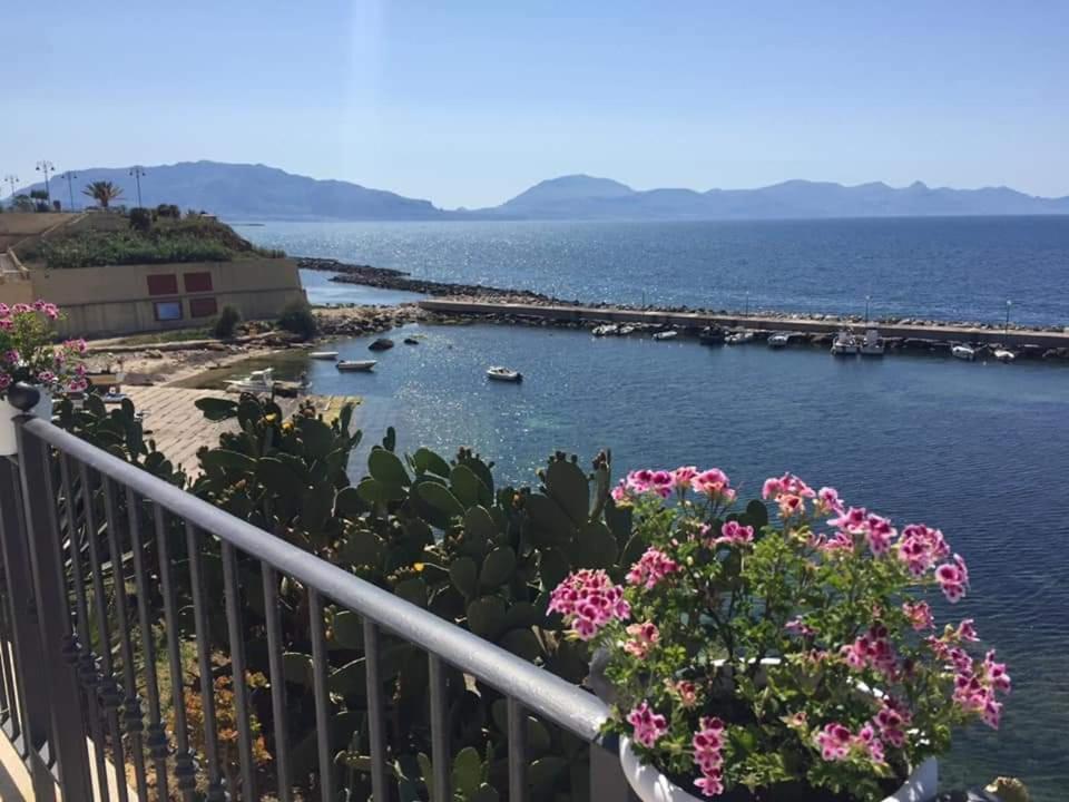 Summer Dream La Casa Sul Mare ตรัปเปโต ภายนอก รูปภาพ